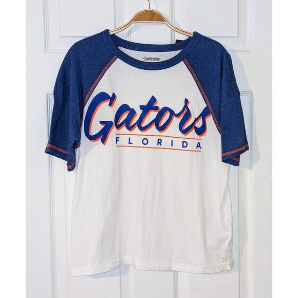 Captivating Gators Florida Raglan T-Shirt Tee White Blue Medium NWT - Picture 2 of 9